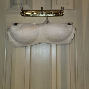 Misses sz M Victoria Secret Pink Strapless Bra Beige Lace No Strap Bra